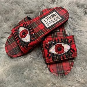 Discount Universe Eye Slides